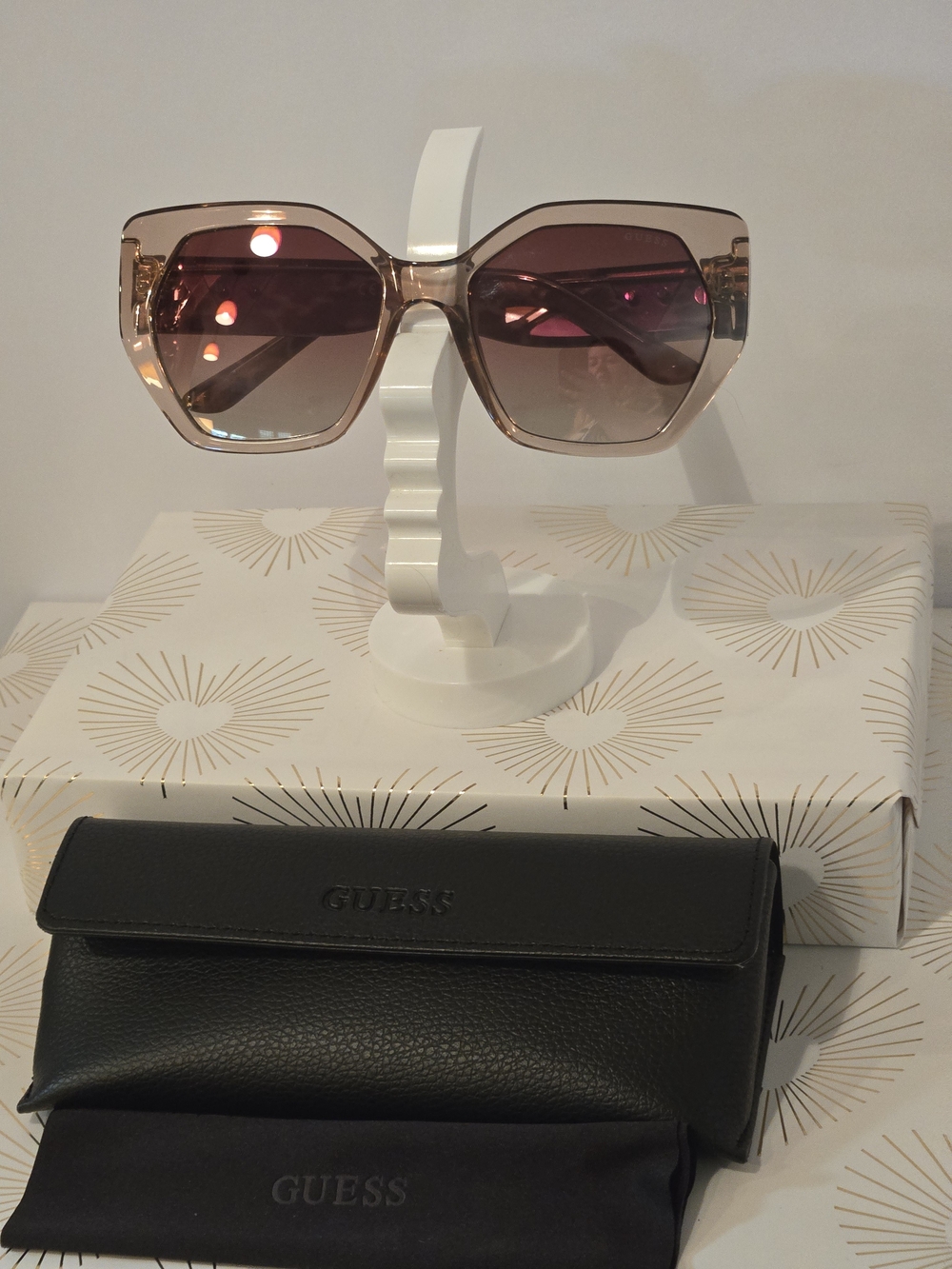 Guess Oversized Pink Cheetah Gradient Hex Frame Sunglasses